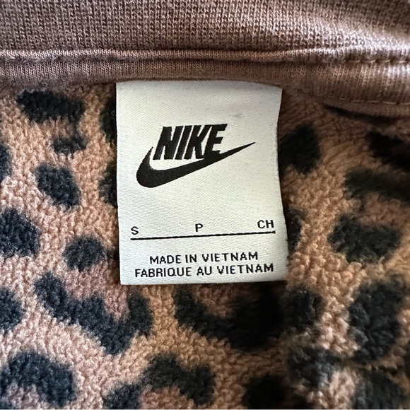 Nike leopard sweatshirt women’s - Picture 8 of 9